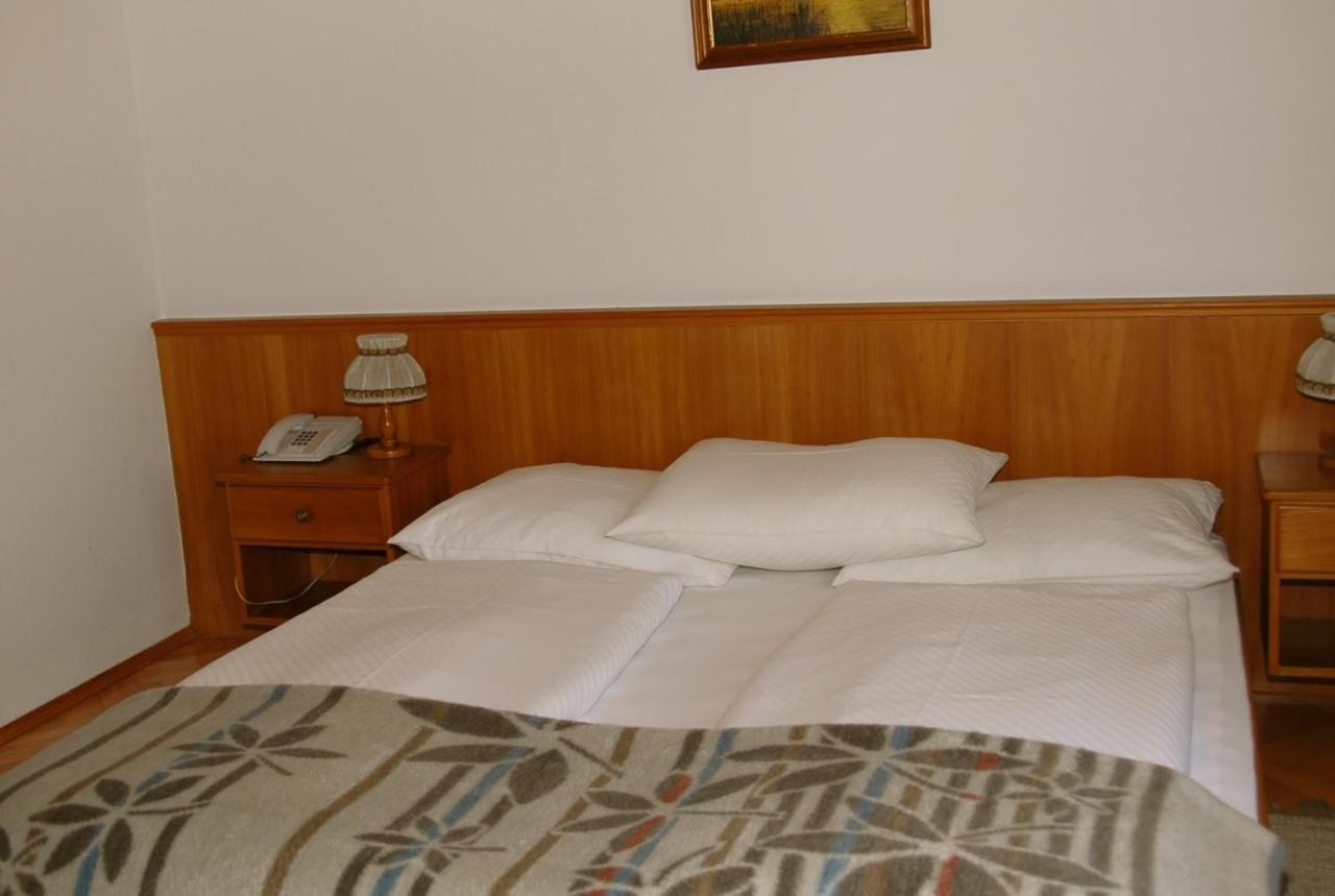 Hotel Velden Bacherlwirt Velden am Wörthersee Habitación foto